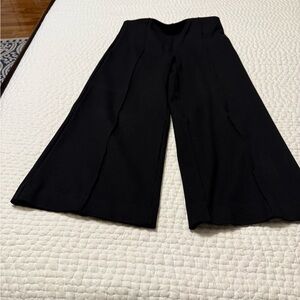 Chico's Classic Black Wide-Leg Pants in 0.5